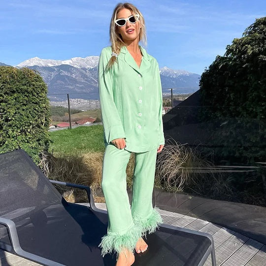 7 Fashionable Ways To Embrace Pyjama Chic