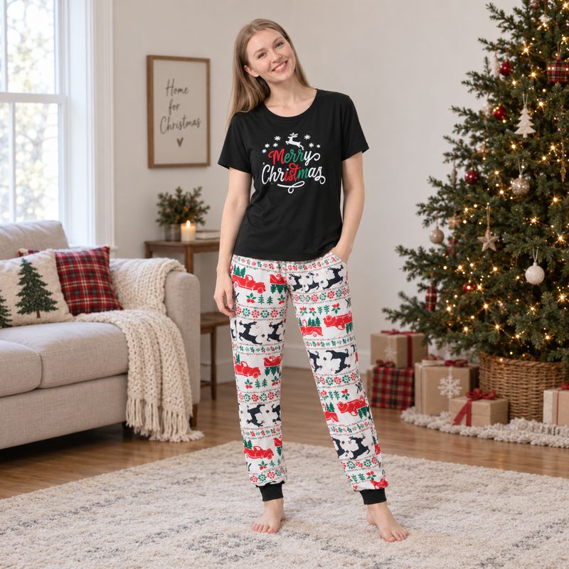 Merry Christmas T-shirt Pyjama Set