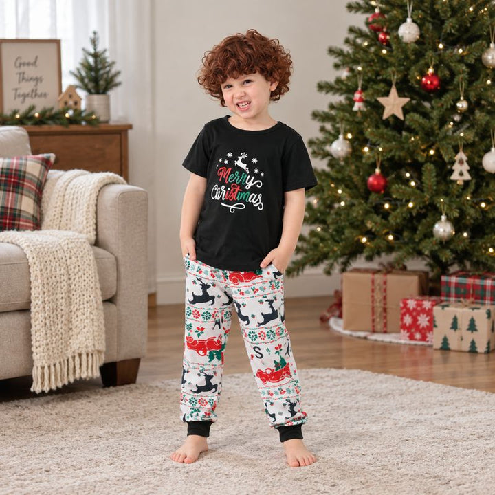 Merry Christmas T-shirt Pyjama Set